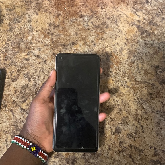 Samsung Galaxy A21s (crack back) - Picture 6 of 8